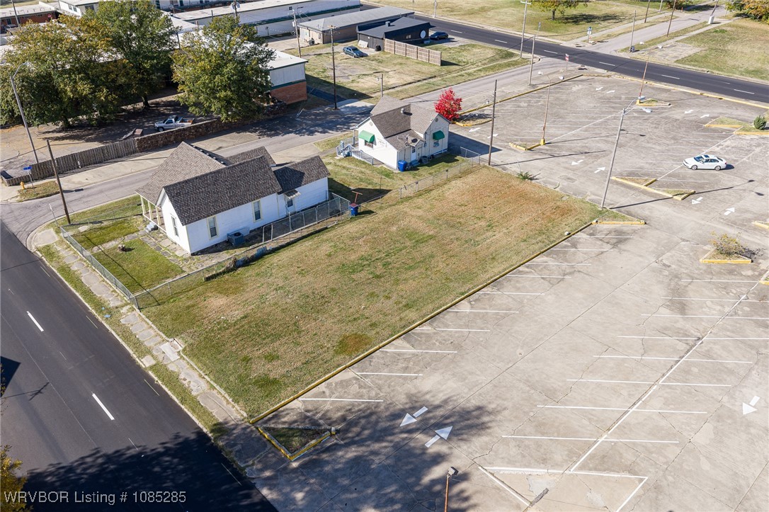 main property photo 22