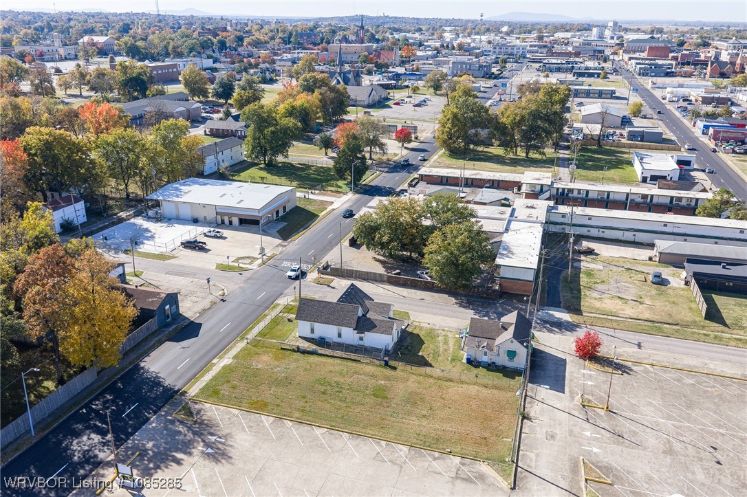 main property photo 26