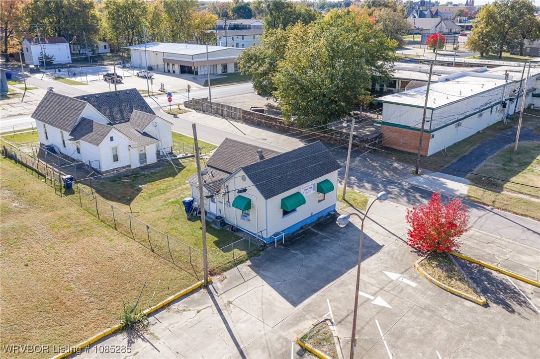 main property photo 59