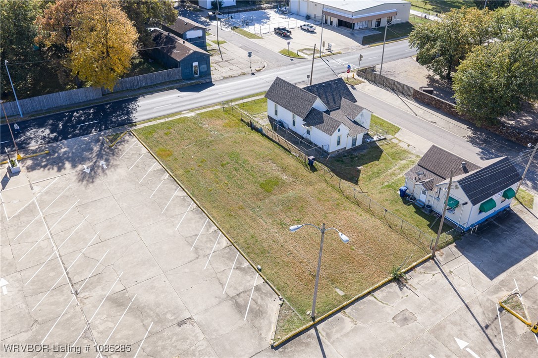 main property photo 9