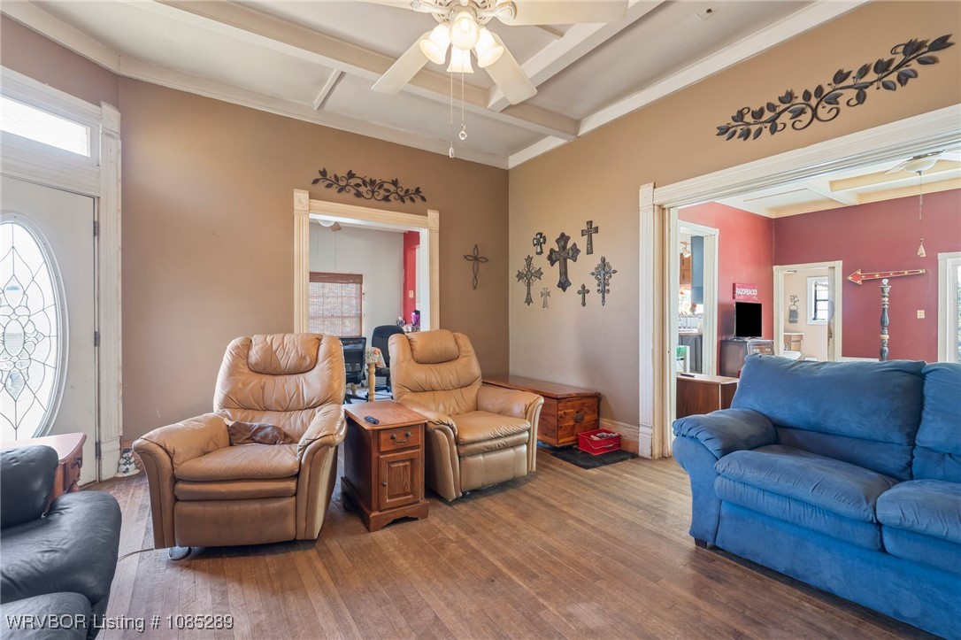 main property photo 4
