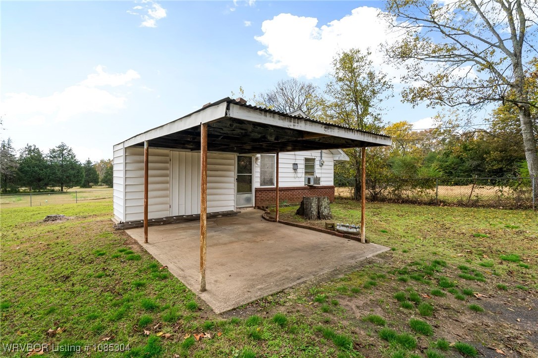 main property photo 34