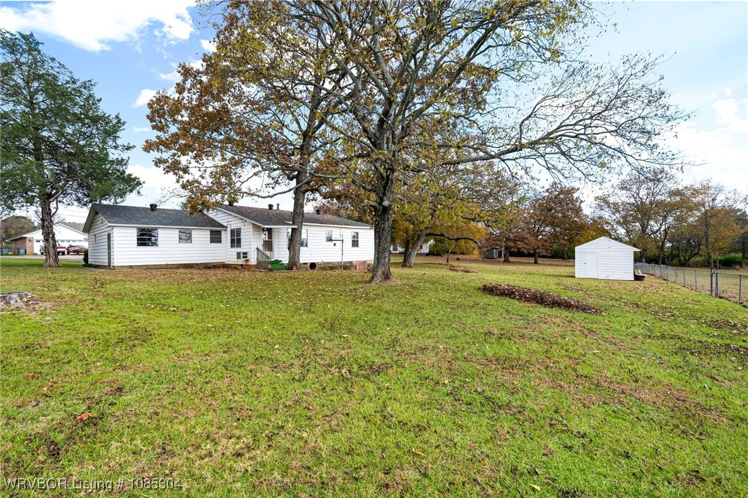 main property photo 6
