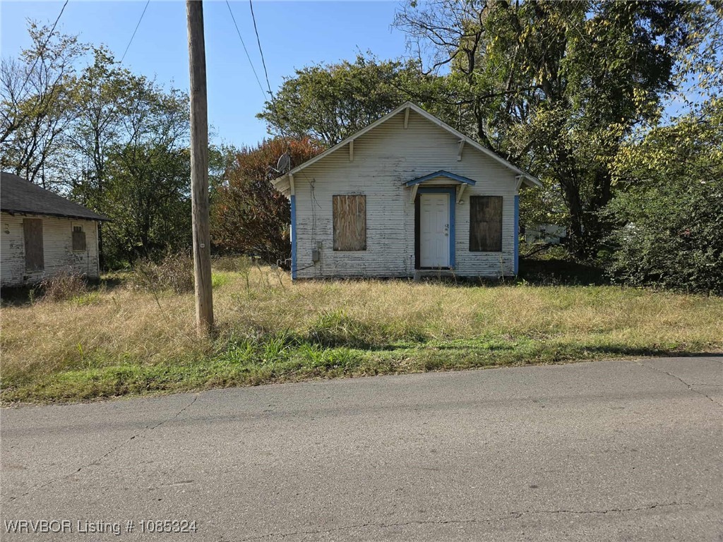 main property photo 1