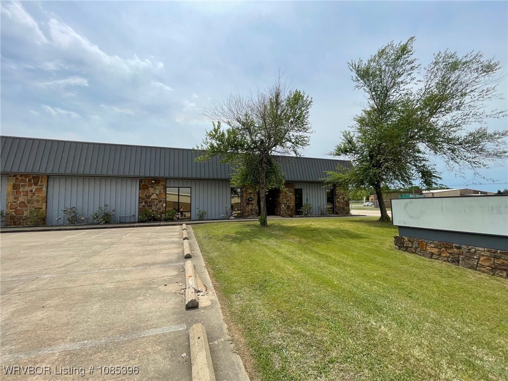 main property photo 5