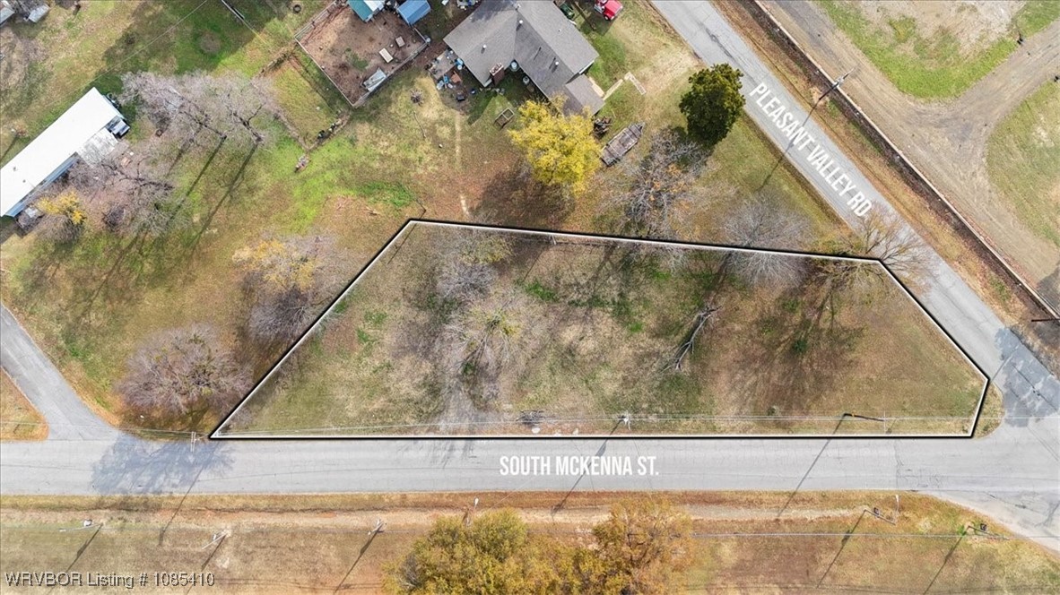 main property photo 6