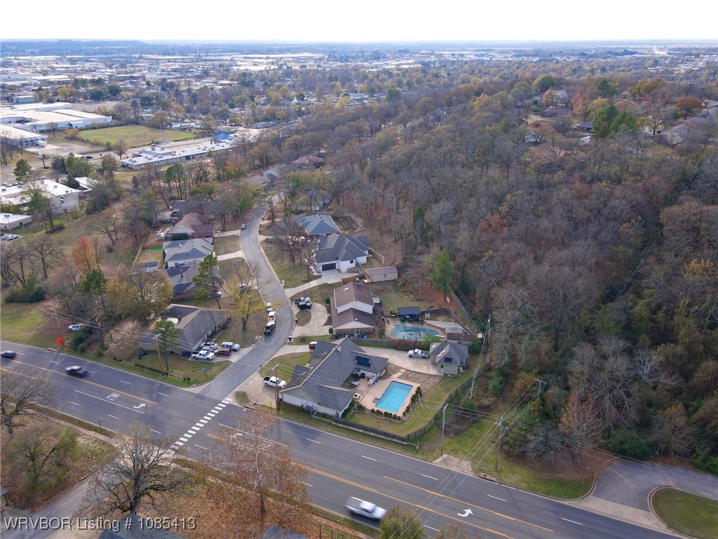 main property photo 10