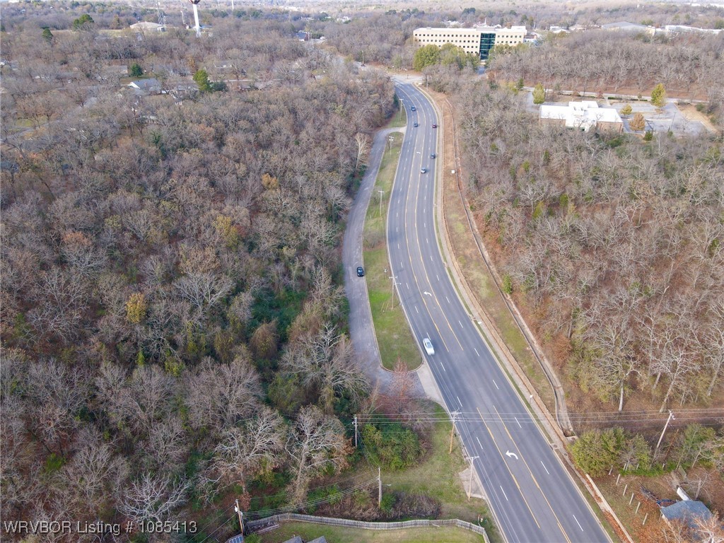 main property photo 9
