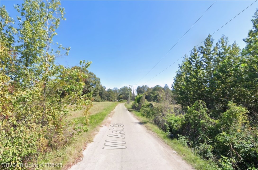 main property photo 6