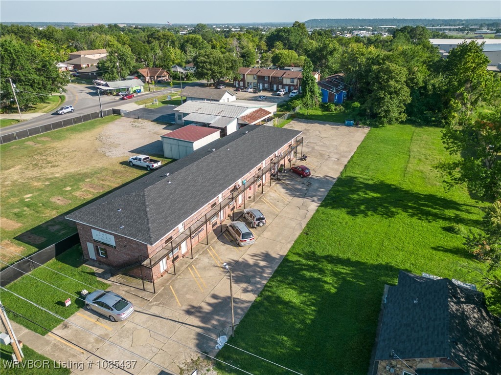 main property photo 12