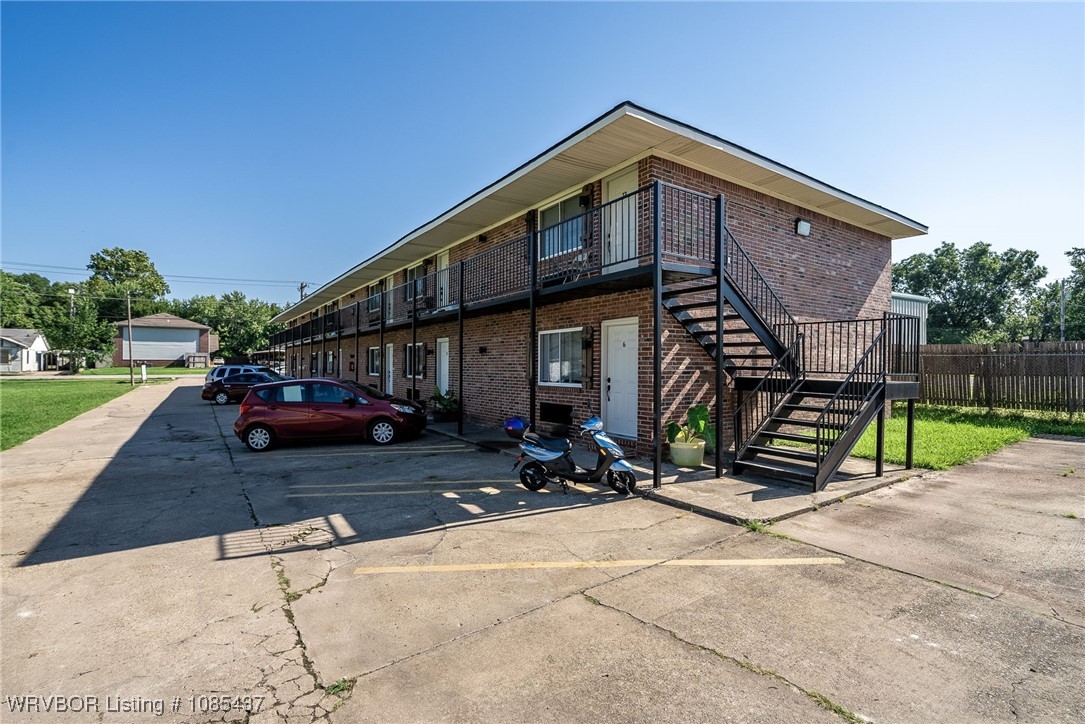 main property photo 2