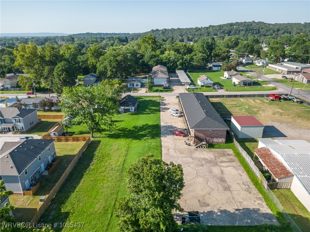 main property photo 6