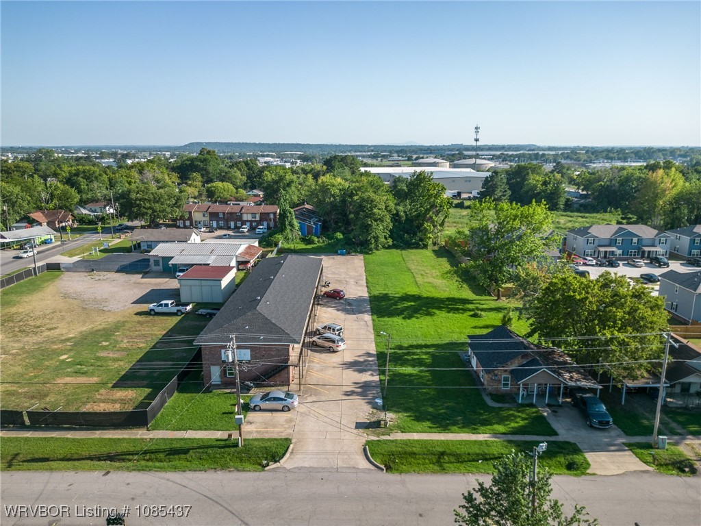 main property photo 7