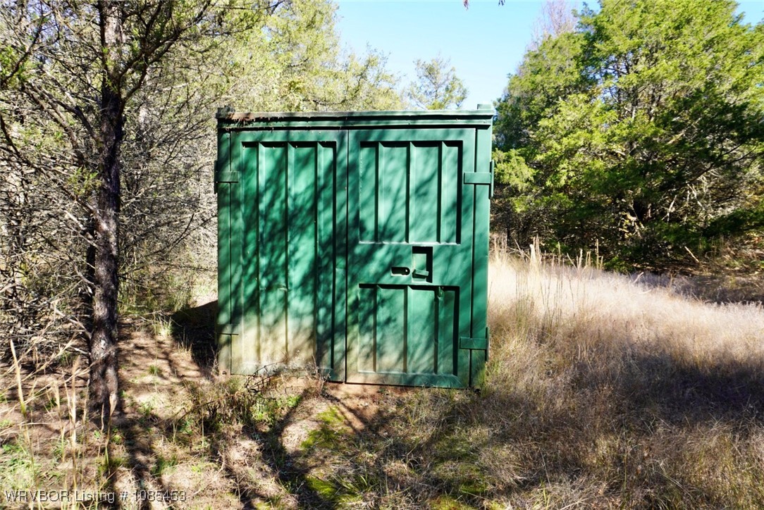 main property photo 23