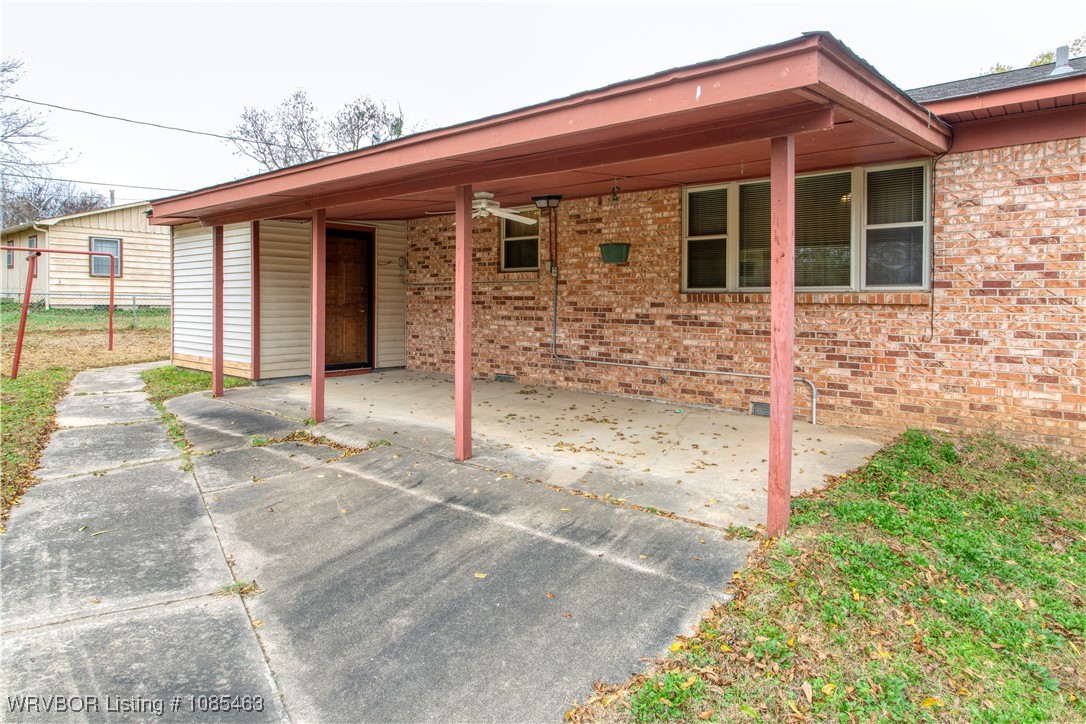 main property photo 25