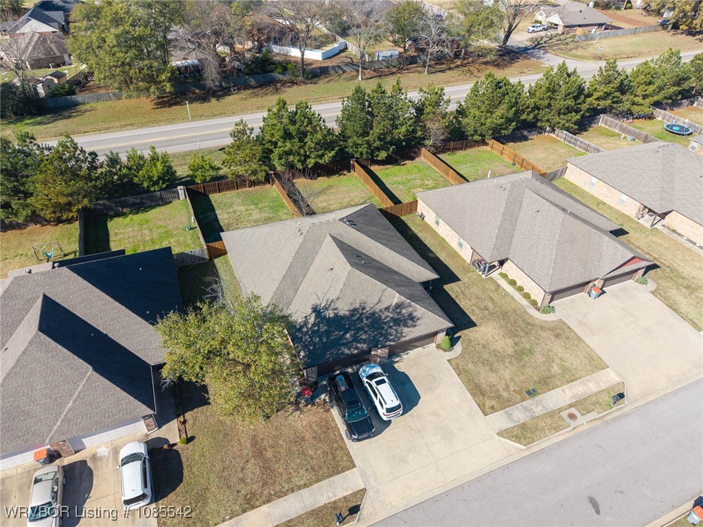main property photo 7