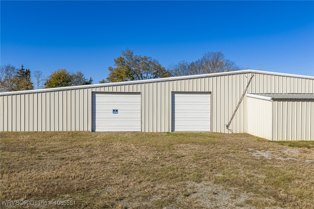 main property photo 12