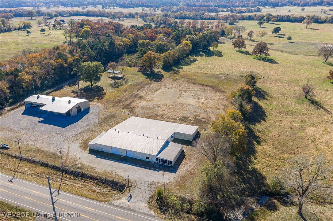 main property photo 25