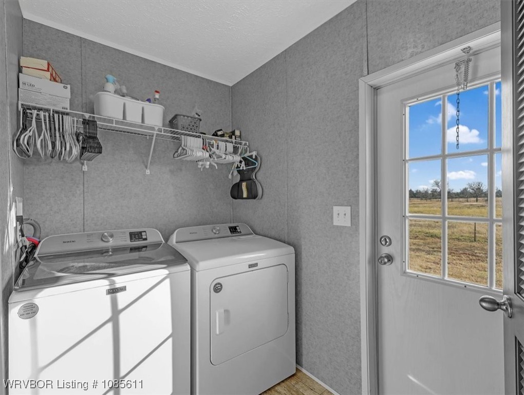 main property photo 25