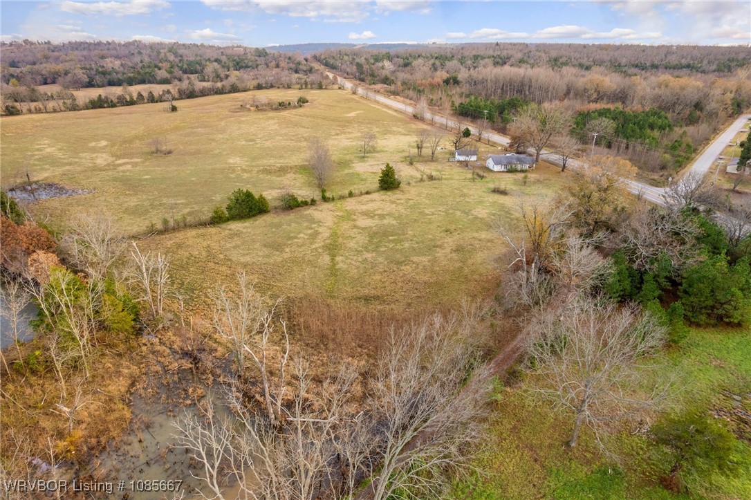 main property photo 11