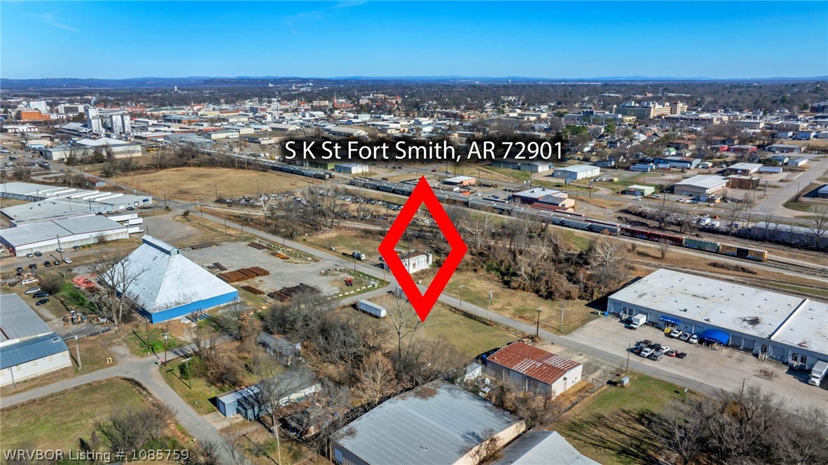 main property photo 11