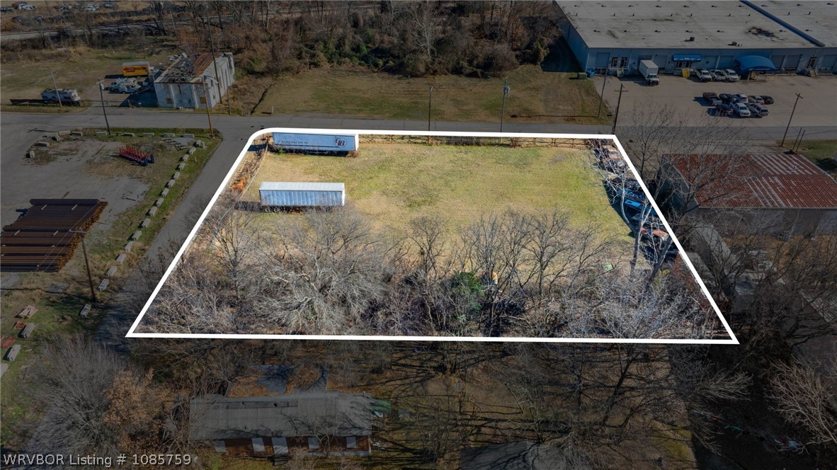main property photo 9