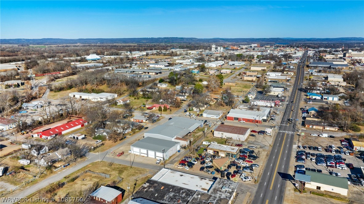 main property photo 13