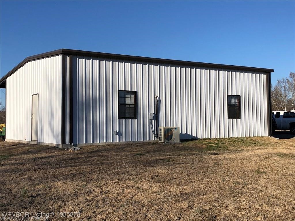 main property photo 15