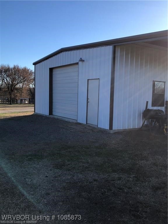 main property photo 16
