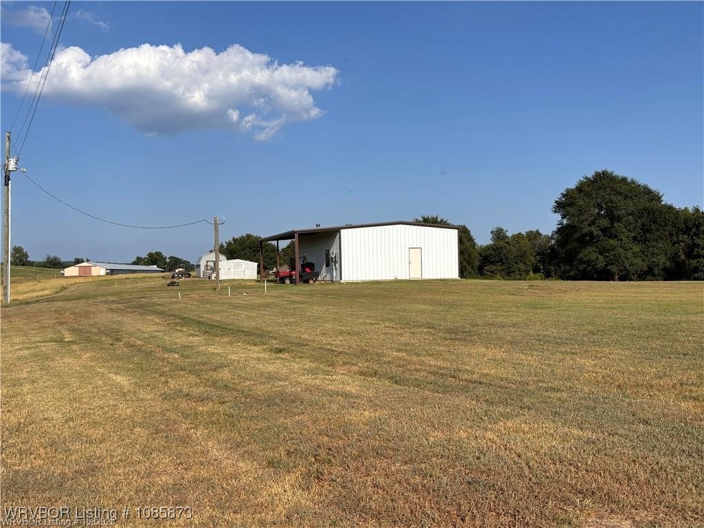 main property photo 19