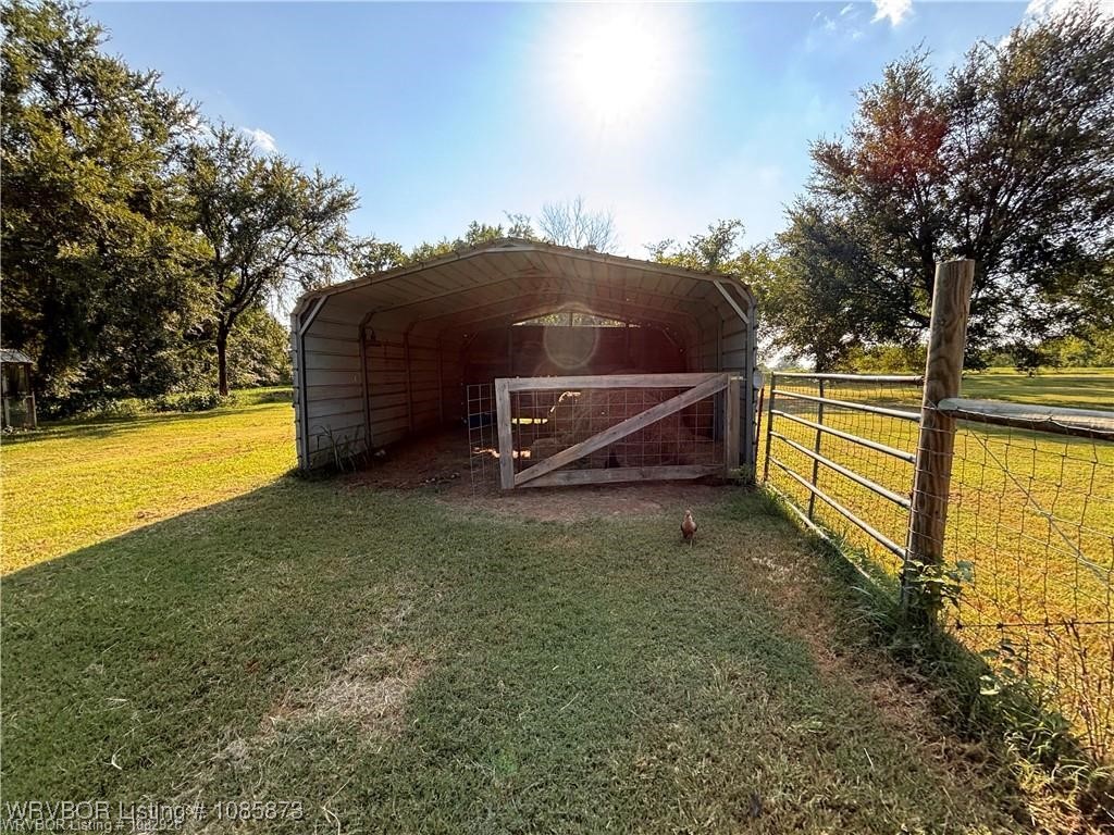 main property photo 34