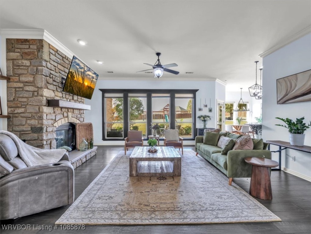 property viewer photo 11