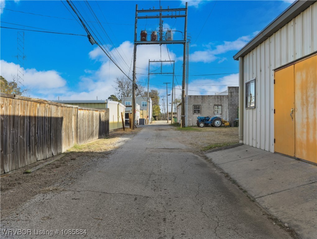 main property photo 26