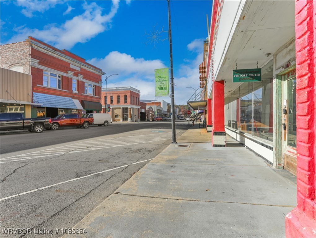 main property photo 5