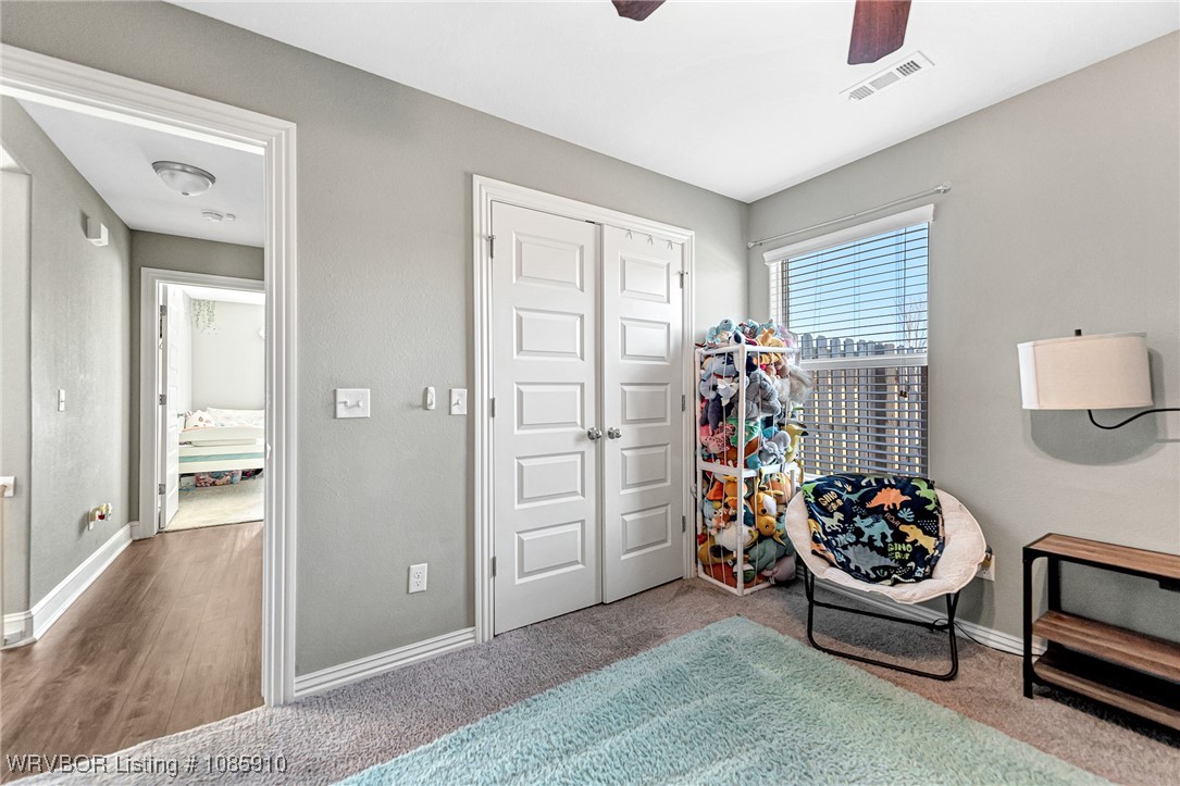 property viewer photo 18