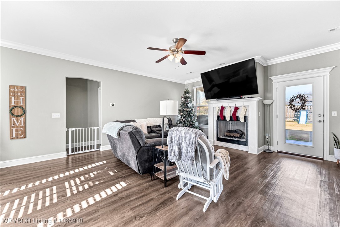 property viewer photo 2