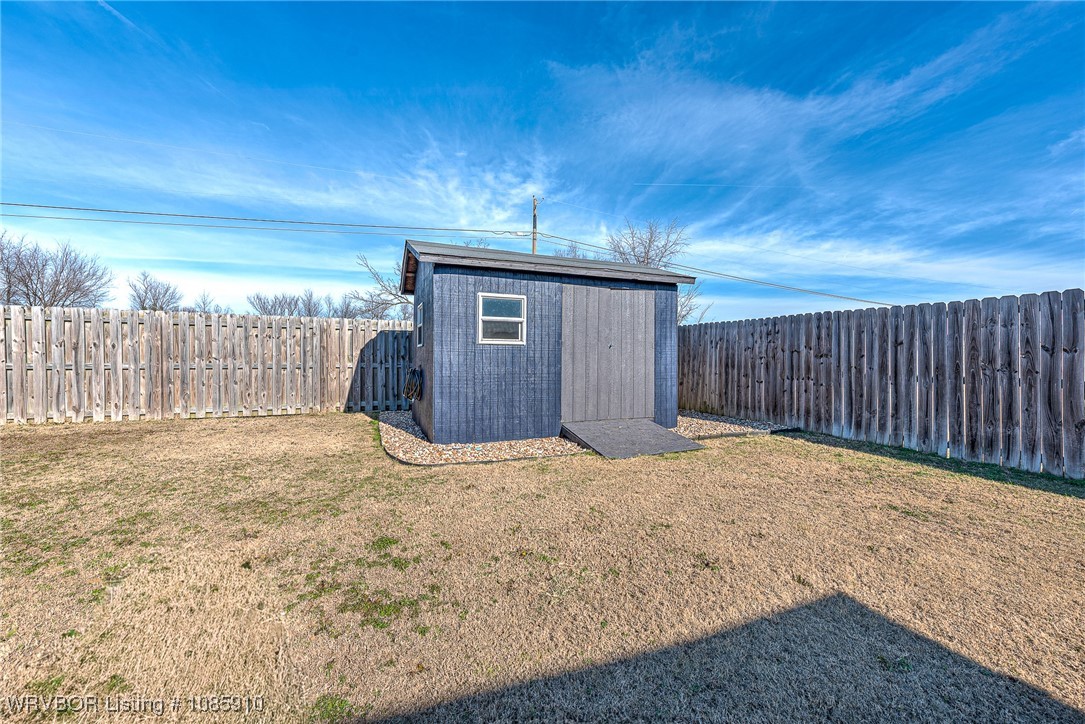 property viewer photo 23