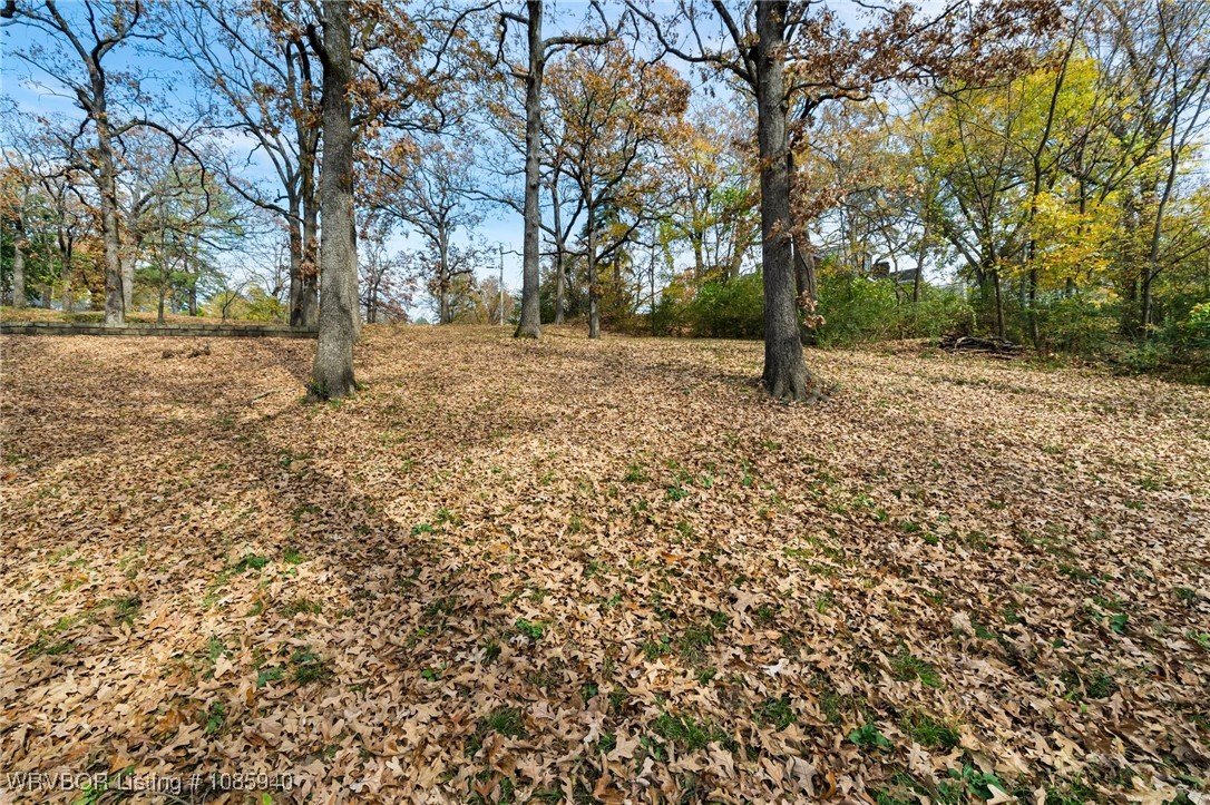 main property photo 15