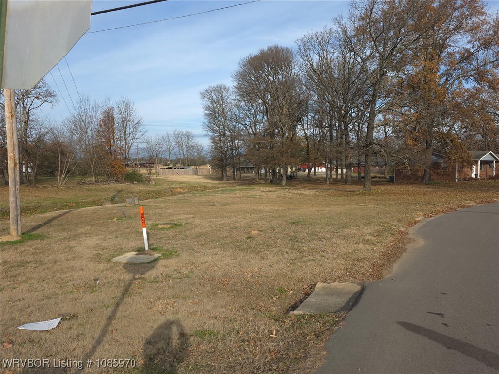 main property photo 6