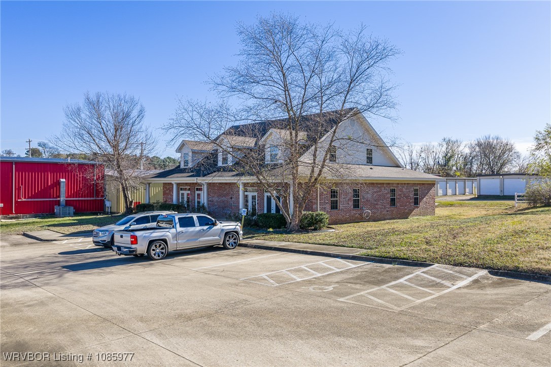 main property photo 43