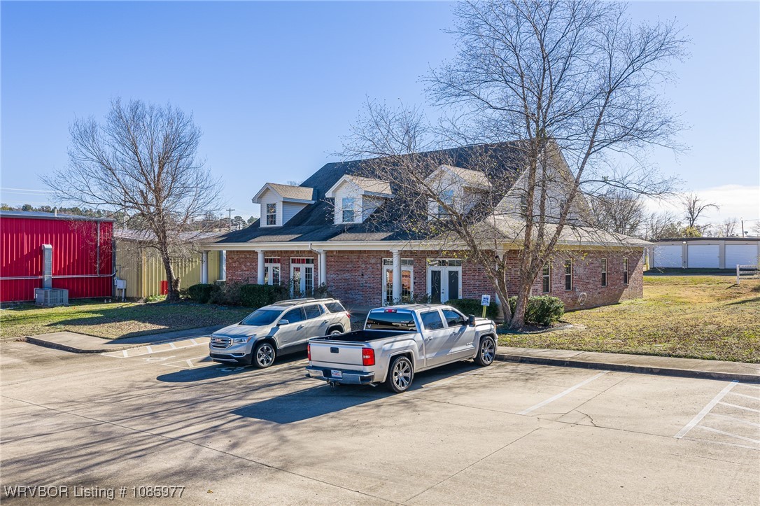 main property photo 44