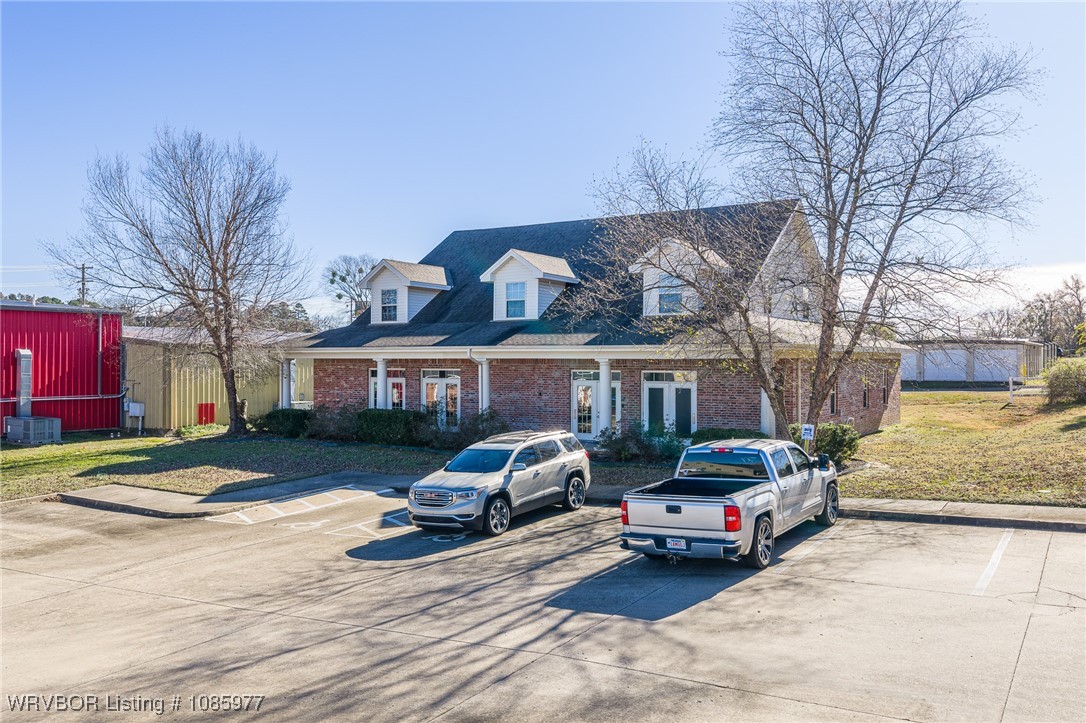 main property photo 45