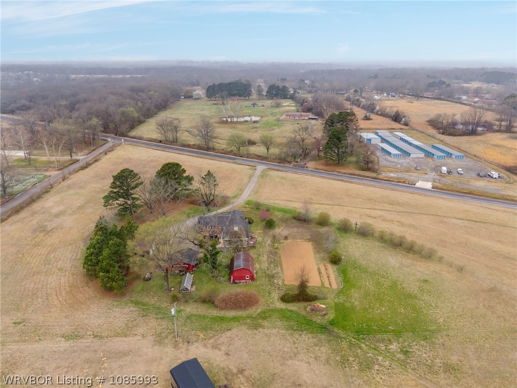 main property photo 41