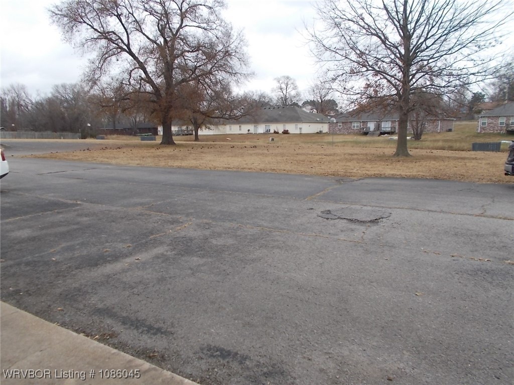 main property photo 20