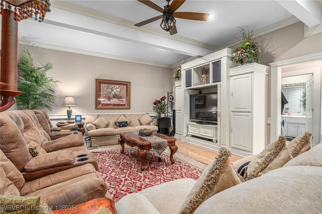 main property photo 23