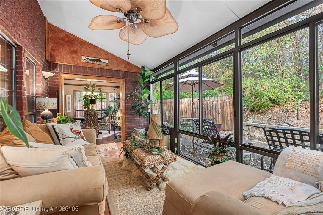 property viewer photo 26