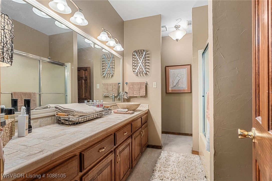 property viewer photo 33