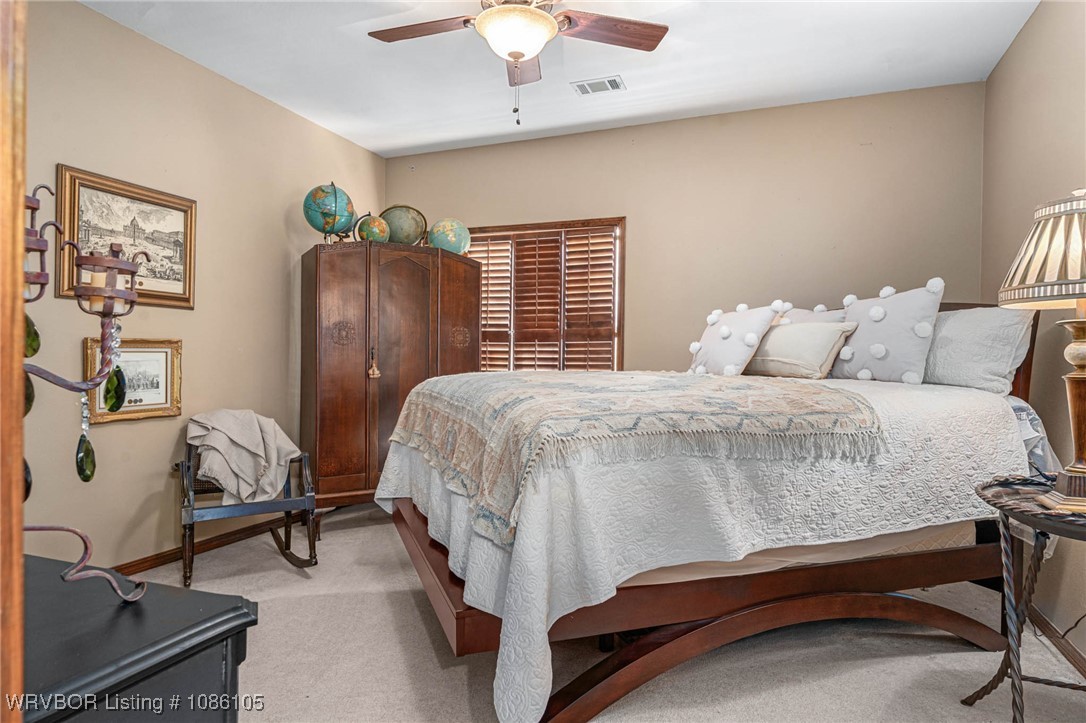 property viewer photo 35