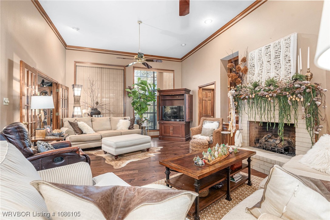 property viewer photo 6