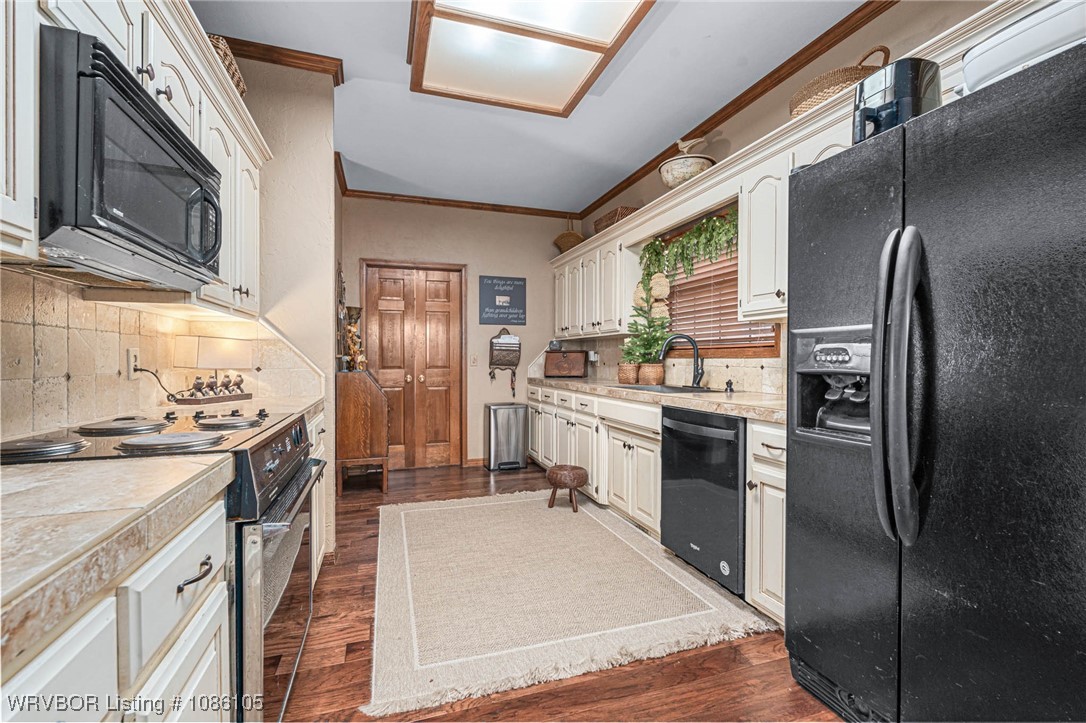 property viewer photo 8